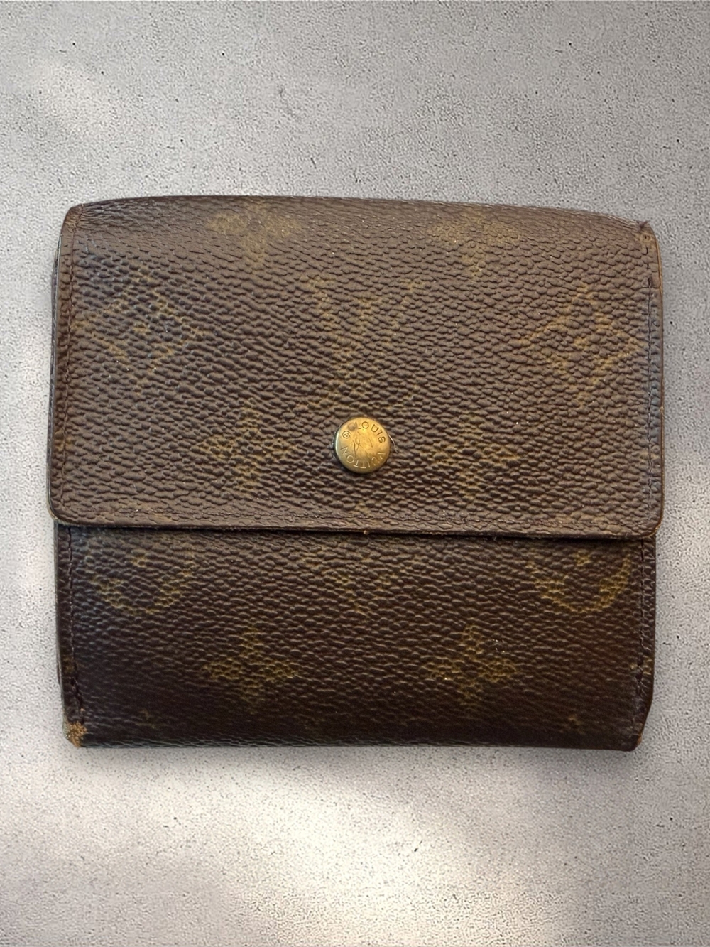 Authentic Vintage Louis Vuitton Monogram Elise Compact Trifold Wallet